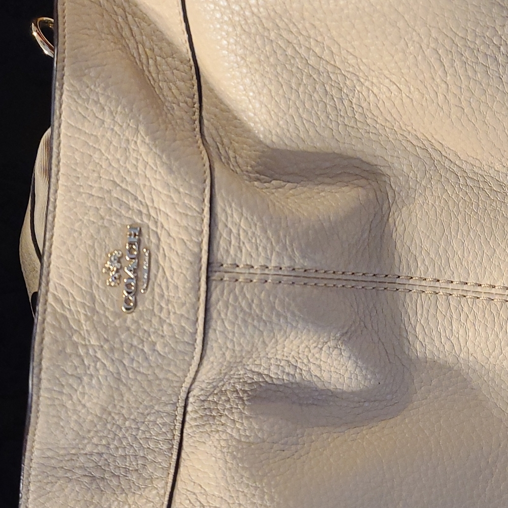 Coach shoulder bag